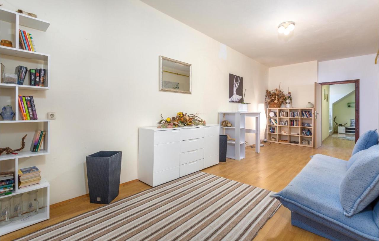 Nice Apartment In Stara Baska 1 With Wifi Bagian luar foto